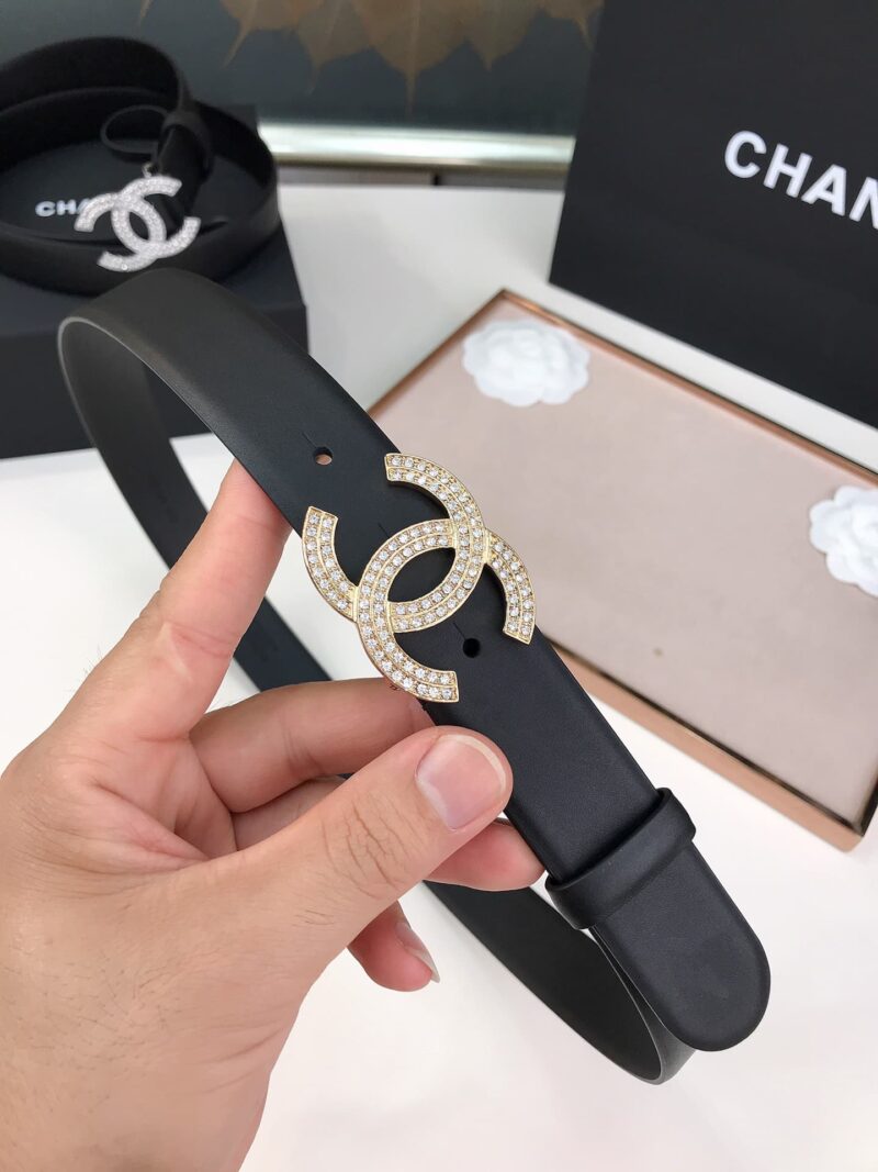 Alternative view of Chanel Calfskin Pearl Crystal Gold Queen Of France Cc Belt 28Mm