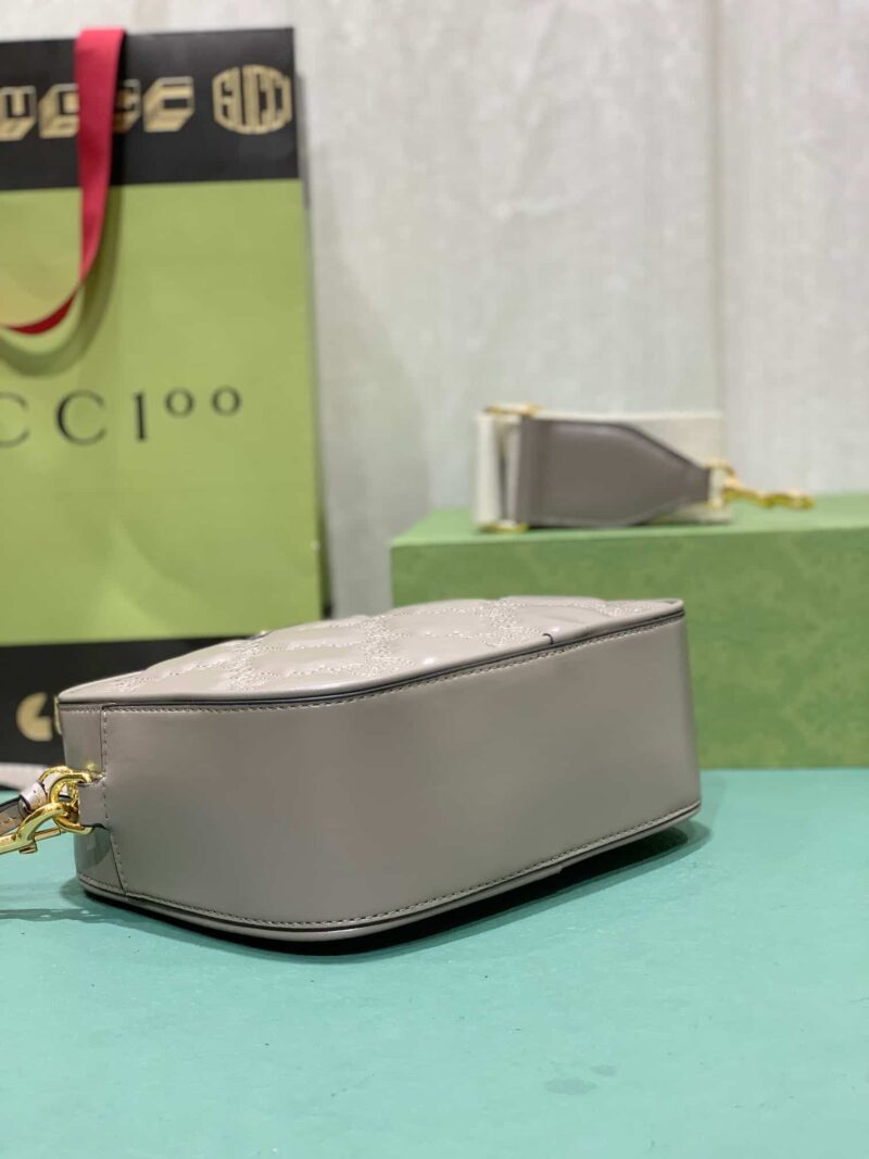 Alternative view of Gucci Gg Matelasse Leather Small Bag Grey 702234 Um8Hg 1563