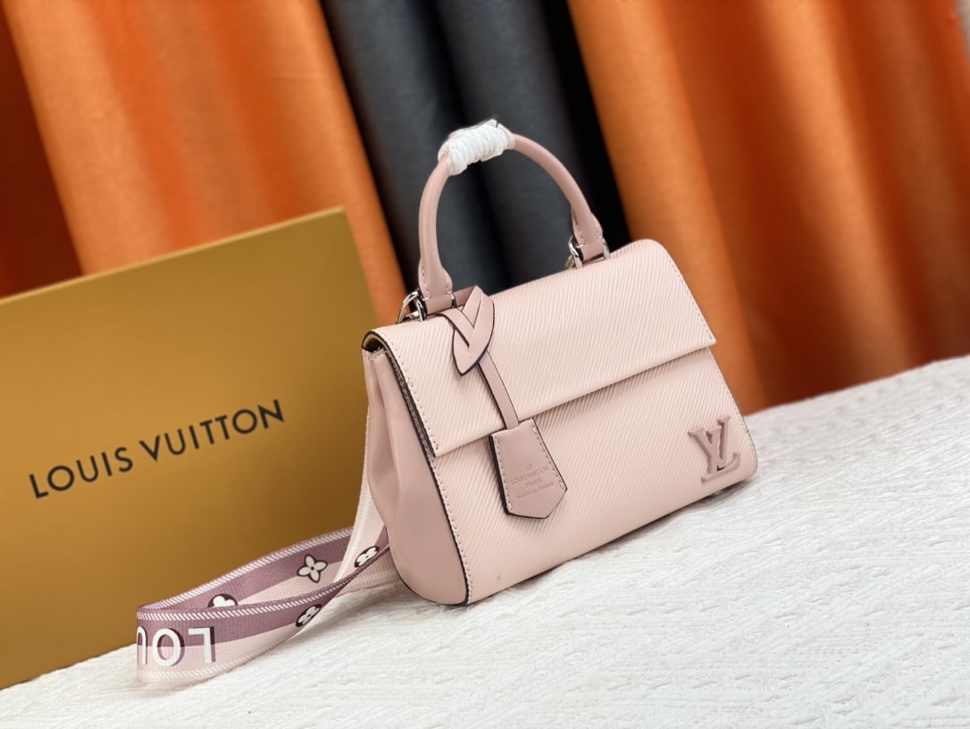 Louis Vuitton Cluny Mini Light Pink M20778 - Image 10