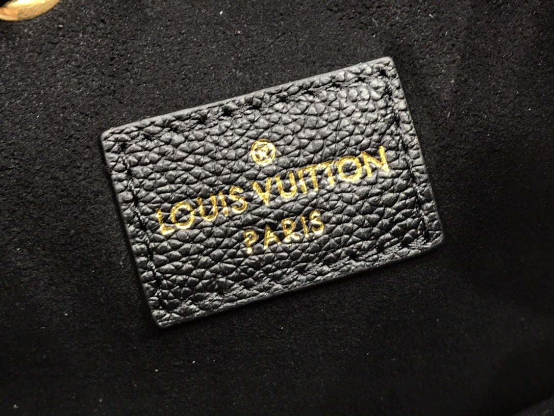 Louis Vuitton Lockme Bucket 23Cm Black M57687 - Image 3
