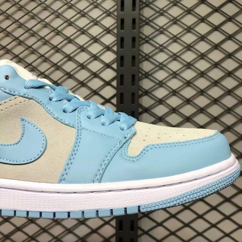Alternative view of Aj 1 Low University Blue Dc0774-050