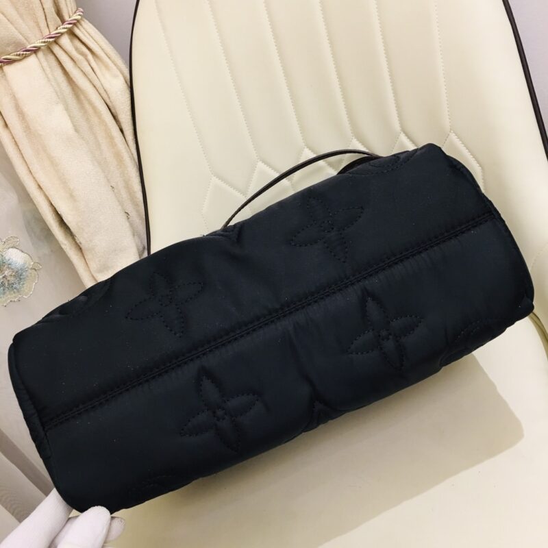 Alternative view of Louis Vuitton Onthego MM Black M21069