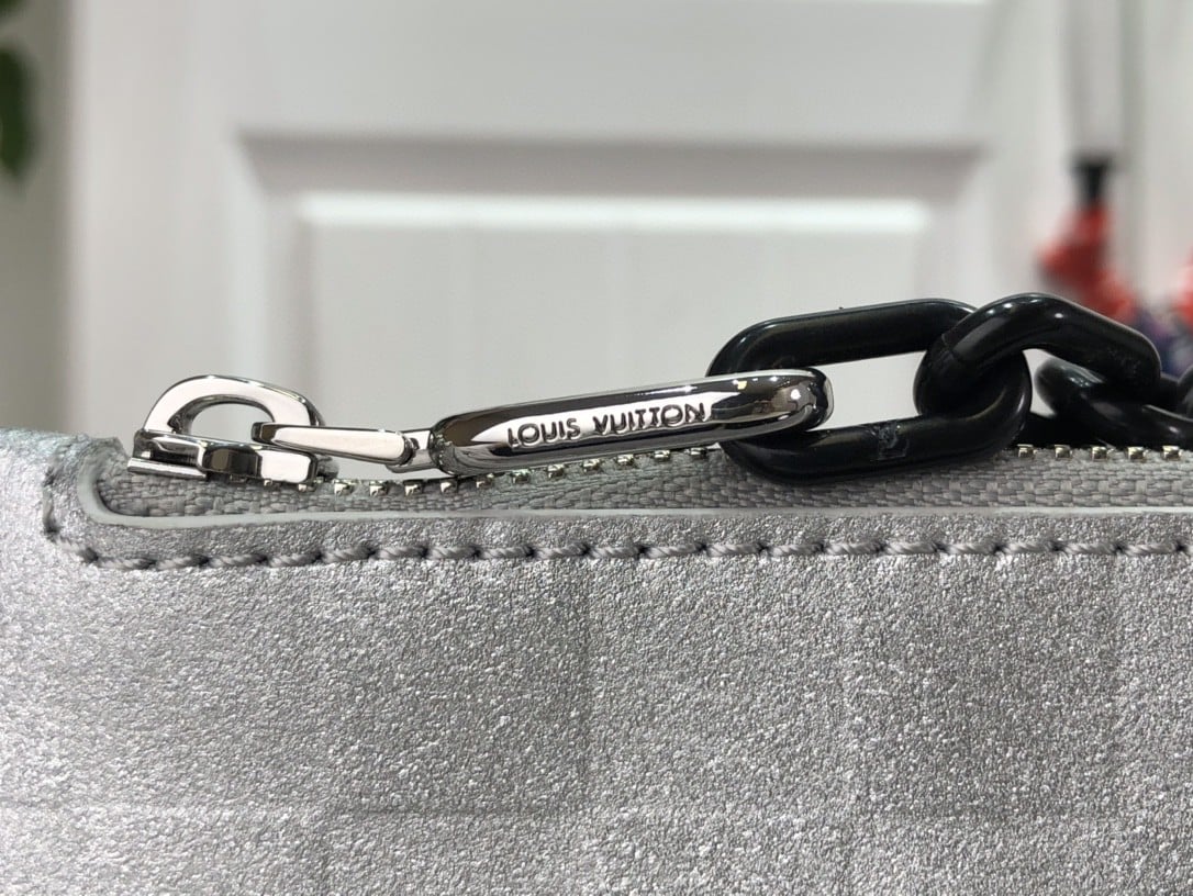 Louis Vuitton Trio Carry On Bag M59682 - Image 6