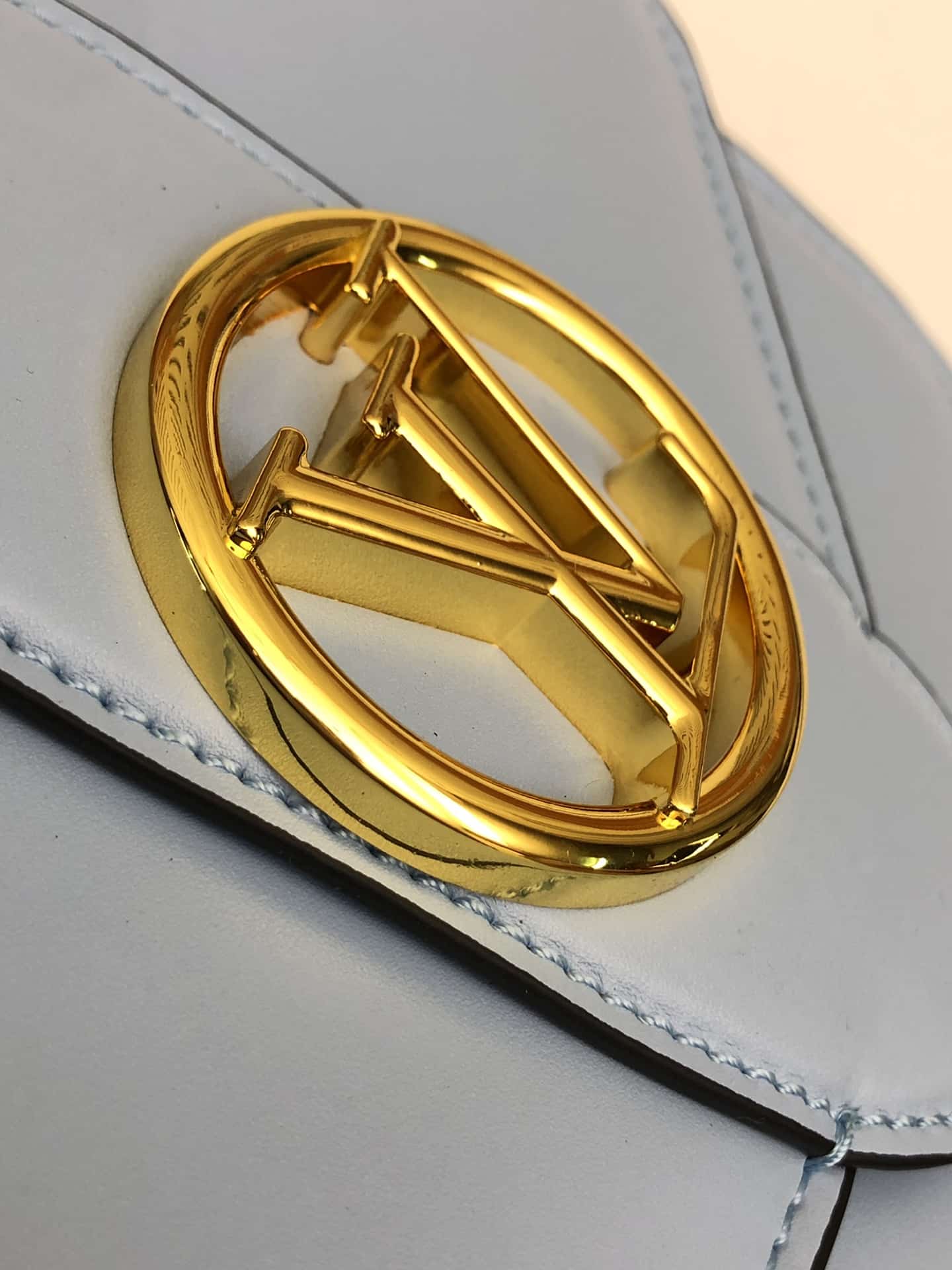 Louis Vuitton Lv Pont 9 Blue M55947 - Image 4