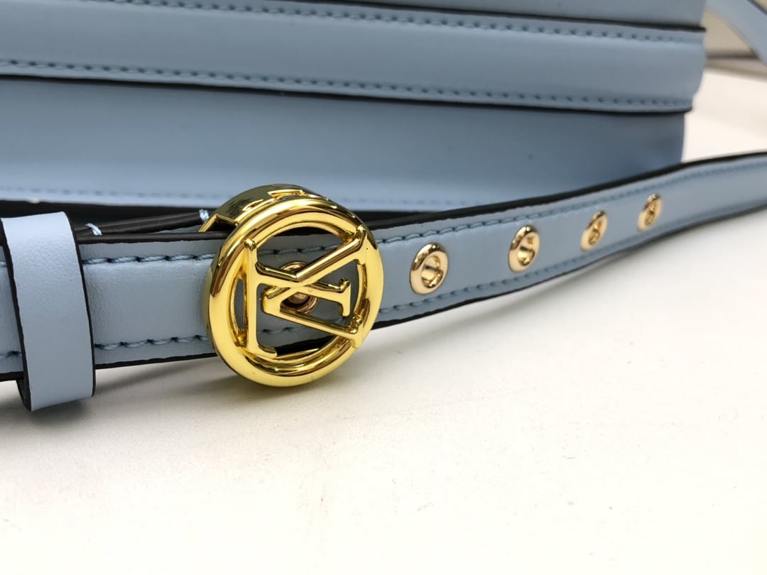 Louis Vuitton Lv Pont 9 Blue M55947 - Image 2