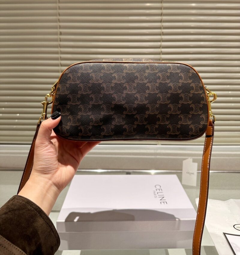 Alternative view of Celine Multi Bag In Triomphe Canvas And Tan 26Cm 114122Bzj 04Lu