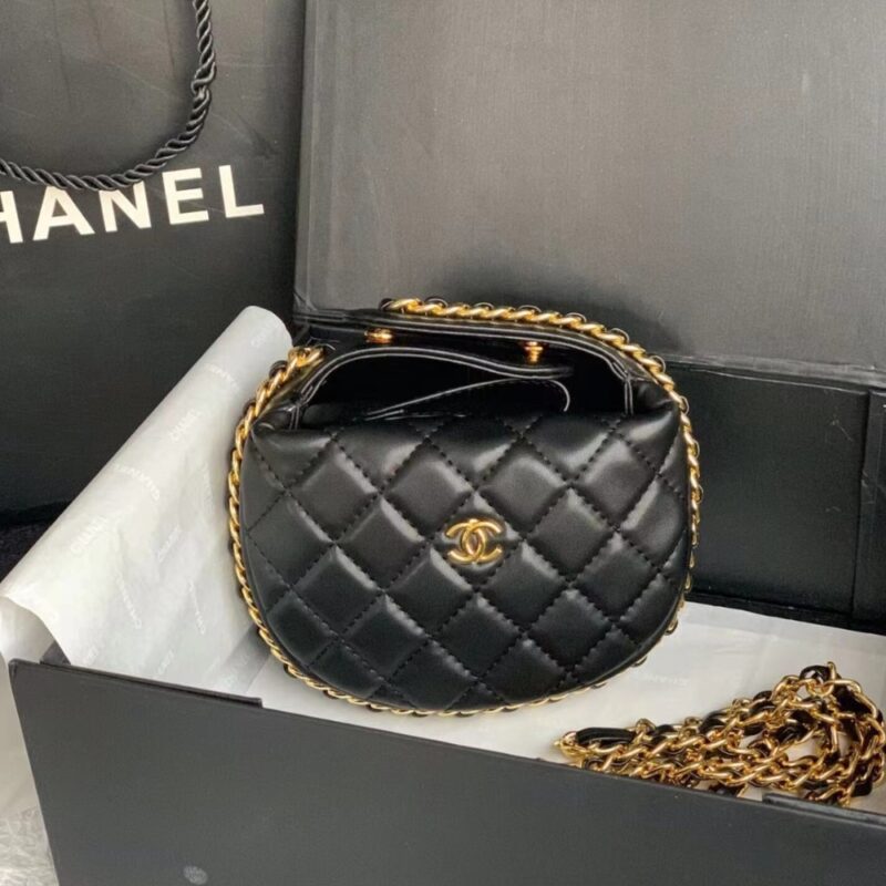 Alternative view of Chanel Women'S Pouch In Black Ap3095 B09796 94305