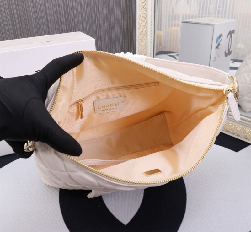 Alternative view of Chanel Maxi Hobo Bag Black Gold Tone Metal White 28Cm As4339