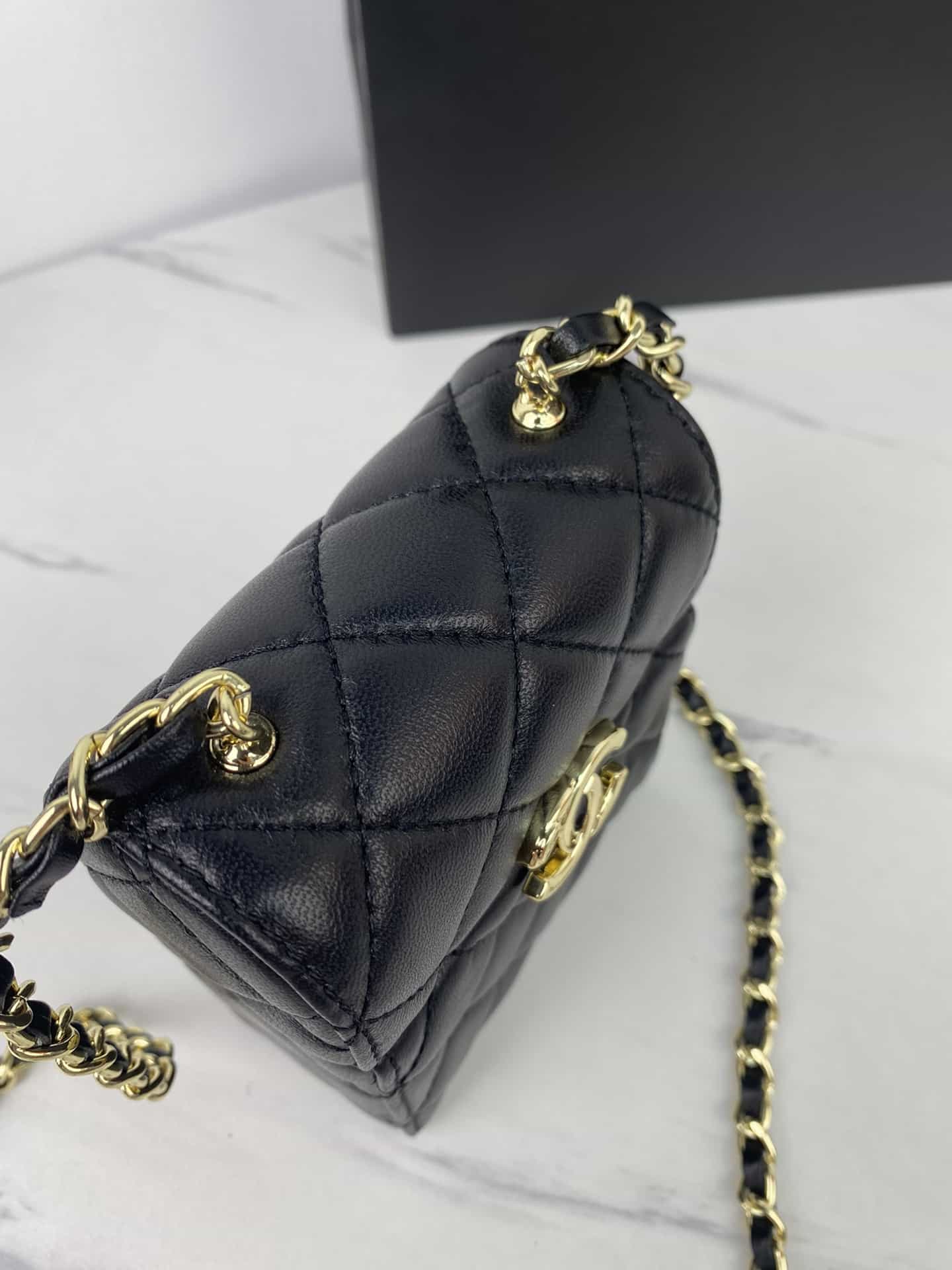 Chanel Small Box With Chain In Black 12Cm Ap2656 - Image 6