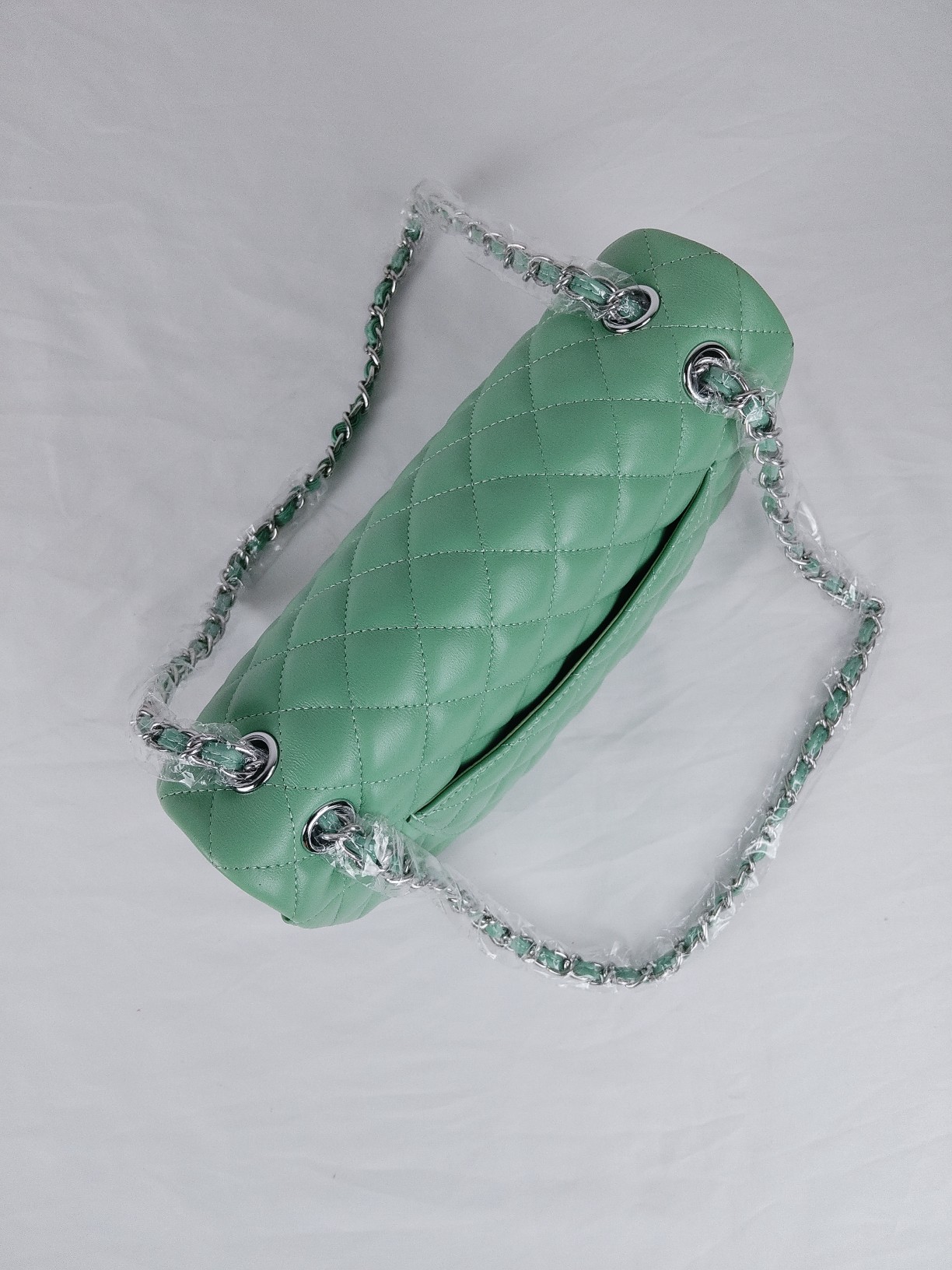Chanel Classic Medium Flap Bag Green And Silver 25Cm - Image 8