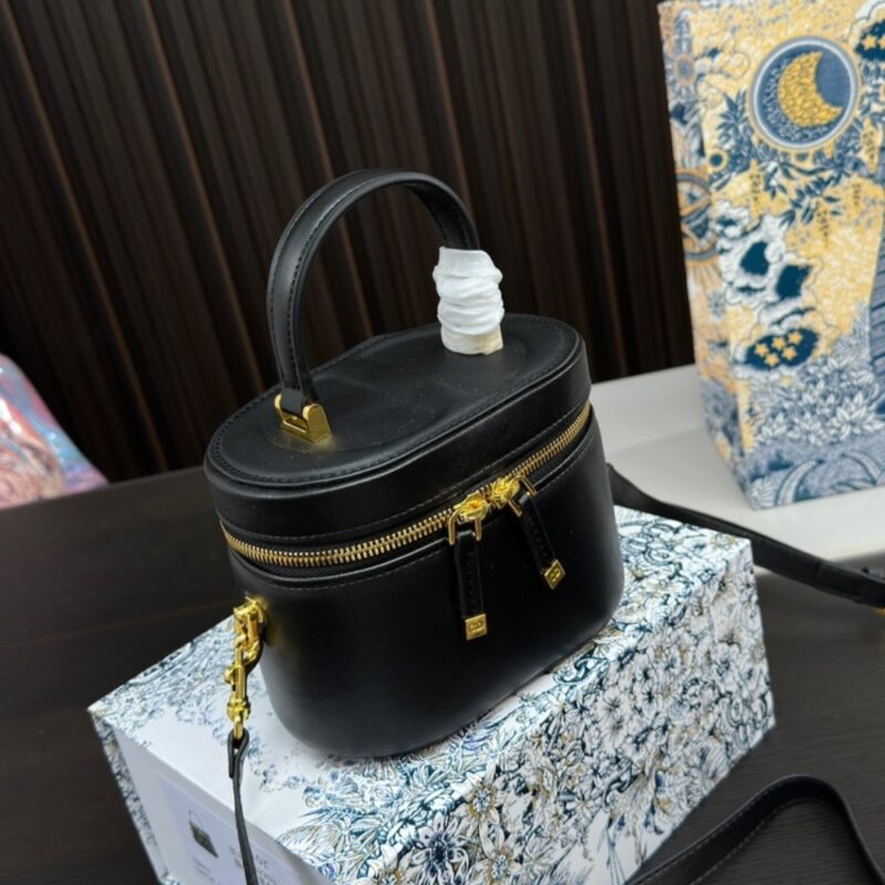 Alternative view of DIOR SMALL CD SIGNATURE VANITY CASE BLACK 15CM