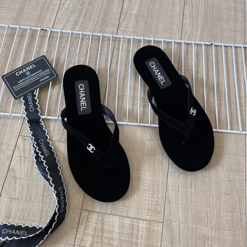 Alternative view of Chanel Thongs Velvet With Silver Cc Logo In Black G45716 B16716 94305