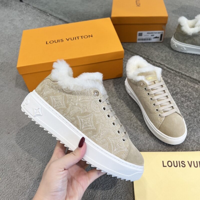 Alternative view of Louis Vuitton Time Out Trainers Beige 1Aidhg