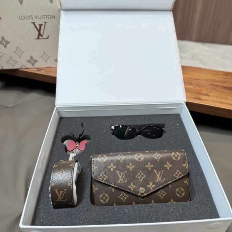 Alternative view of Gift Set: Louis Vuitton Félicie Pochette Bag Monogram With Mickey Mouse Keychain And My Monogram Light Cat Eye Glasses