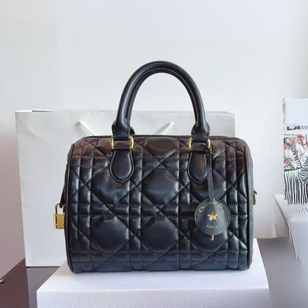 Dior Groove 25 Bag Black 25Cm M1365UBOL M900 - Image 2
