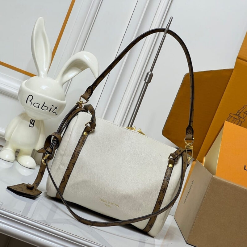 Alternative view of Louis Vuitton Express PM Vanilla 26cm M29392