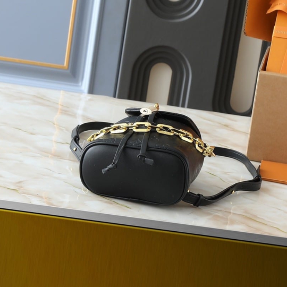 Iconic Set: Louis Vuitton Coussin Backpack PM And Sarah Wallet Monogram Empreinte - Image 4