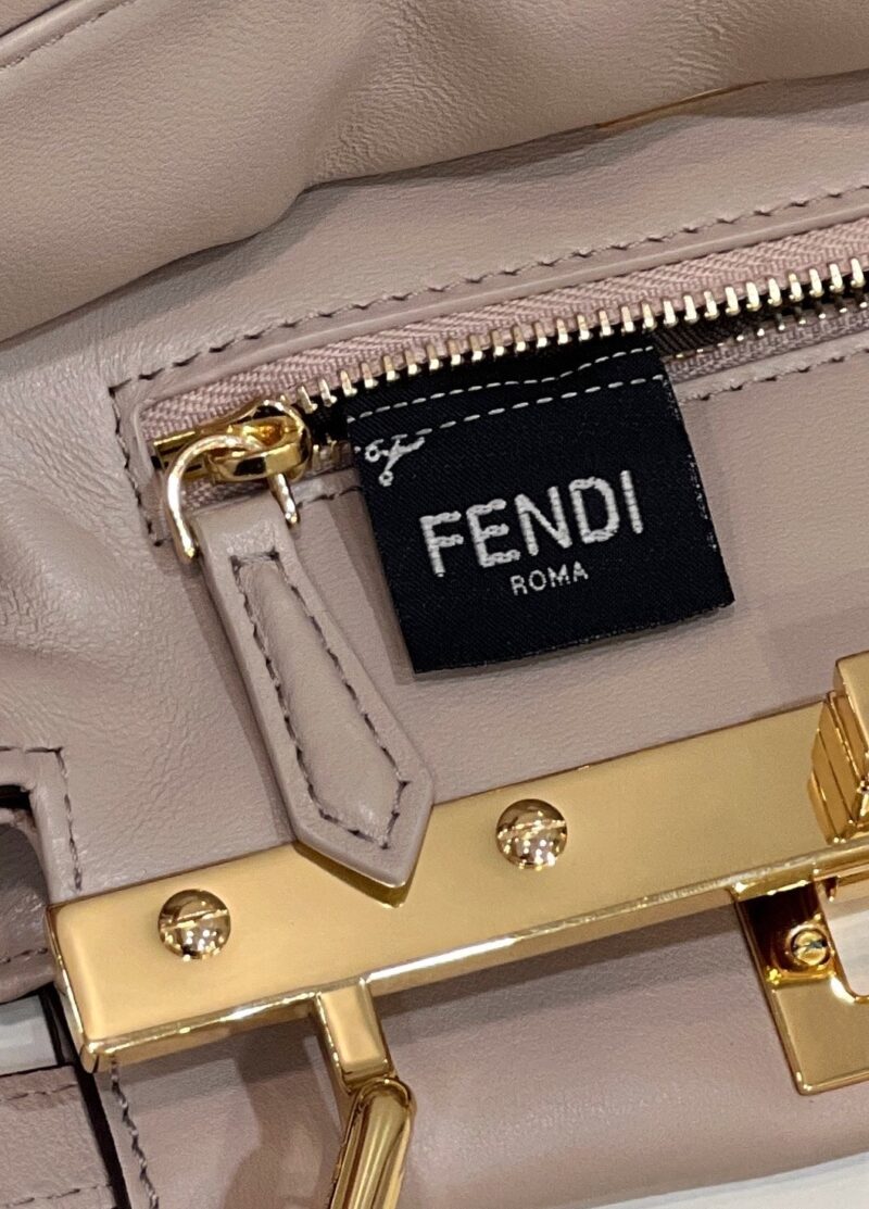Alternative view of Fendi Peekaboo Bag Beige 24Cm