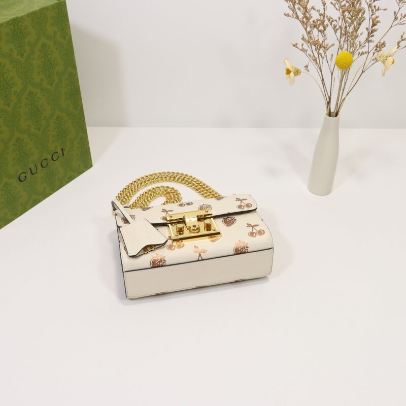 Alternative view of Gucci Valentine'S Day Padlock Bag Small White 20Cm 409487 1T5Za 9181