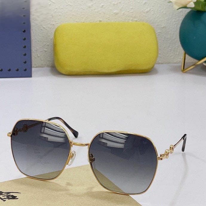 Alternative view of Gucci Square Frame Sunglasses Gold Metal Frame ‎648494 I3330 8012