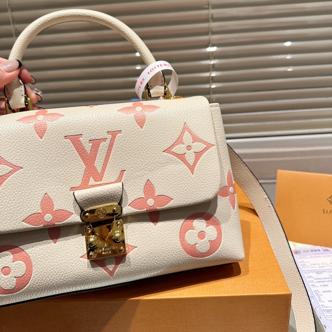 Louis Vuitton Madeleine BB Cream Beige 25Cm - Image 3