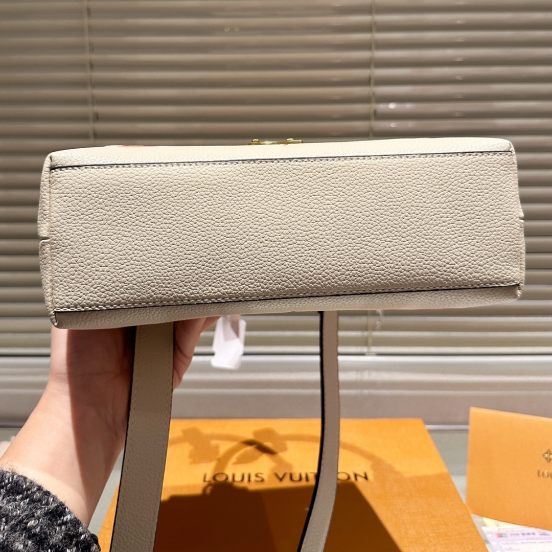Louis Vuitton Madeleine BB Cream Beige 25Cm - Image 7