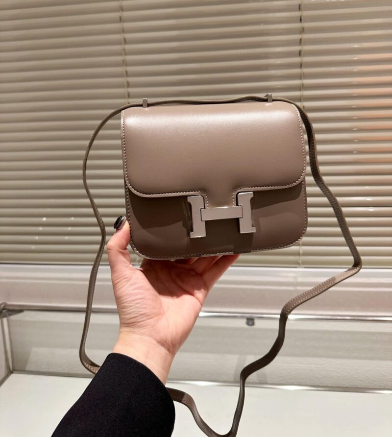 Alternative view of Hermes Constance Mini Etoupe Epsom Dark Beige 18Cm