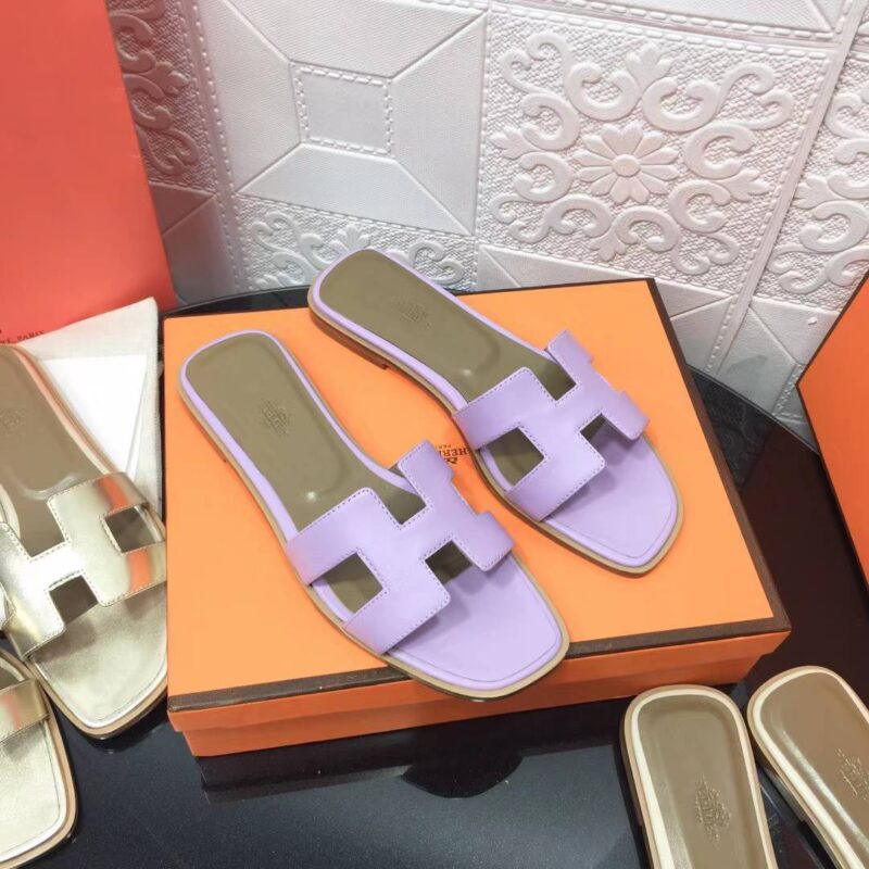 Alternative view of Hermes Oran Sandal Epsom Violet Amethyste