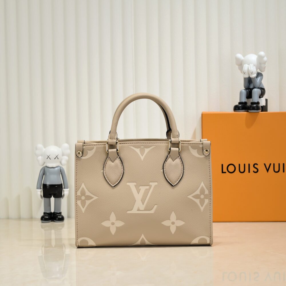 Iconic Set: Louis Vuitton Onthego Pm And Victorine Wallet - Image 3