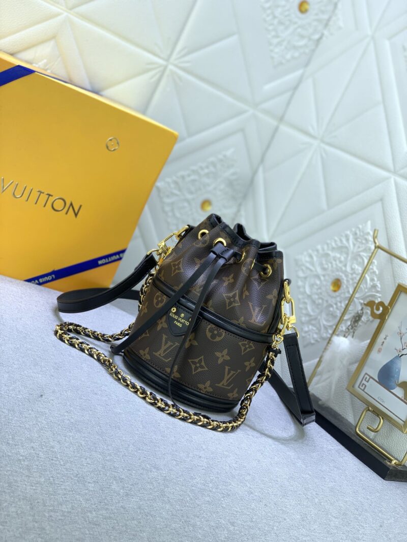Alternative view of Louis Vuitton Bucket Monogram Bag Brown 20Cm