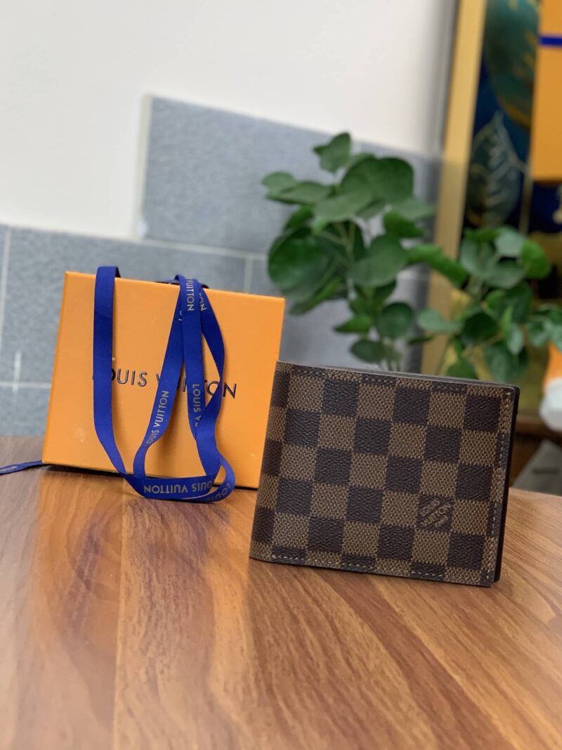 Alternative view of Louis Vuitton Damier Brown Coated Canvas 11Cm N60053