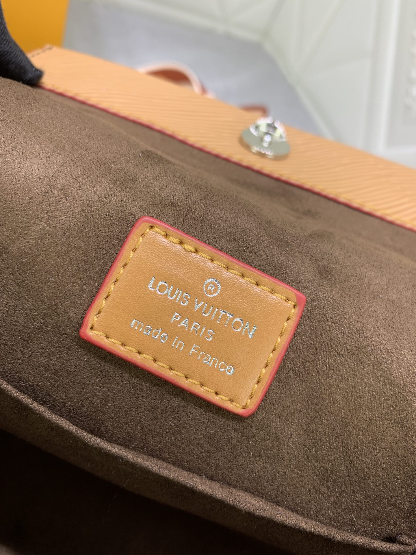 Louis Vuitton Cluny Mini Brown 20Cm M58931 - Image 3