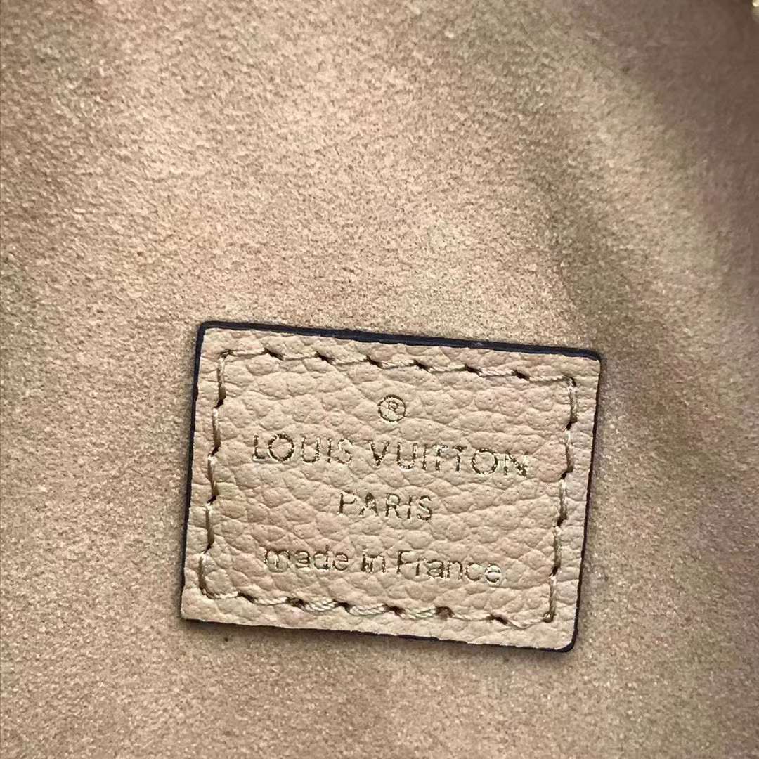 Louis Vuitton Nano Speedy Monogram Canvas Creme Beige 17Cm M82890 - Image 4