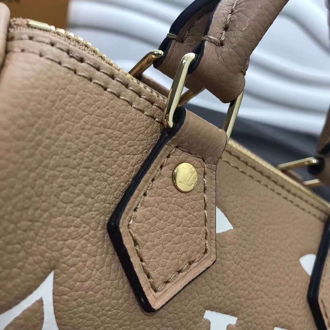 Louis Vuitton Nano Speedy Monogram Canvas Creme Beige 17Cm M82890 - Image 5