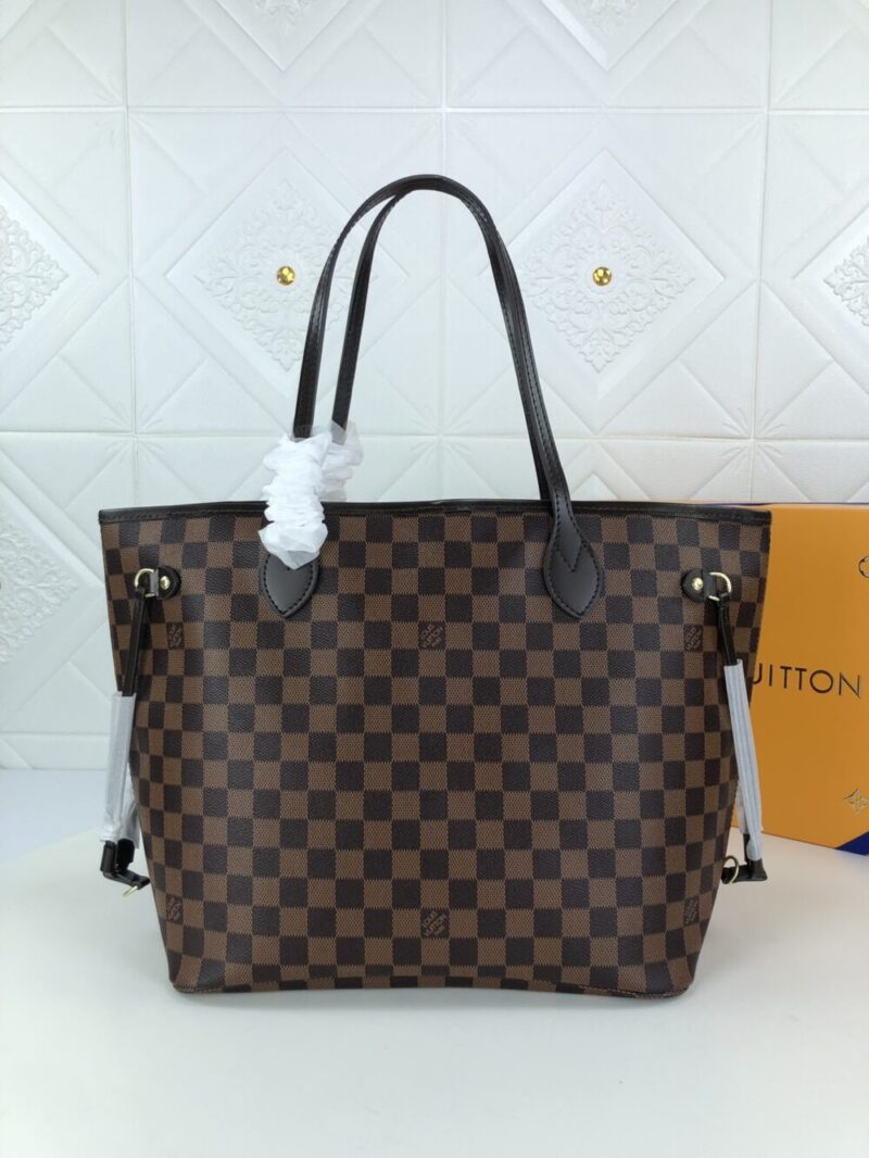 Alternative view of Iconic Set: Louis Vuitton Damier Ebene Neverfull Gm And Zippy Wallet Damier