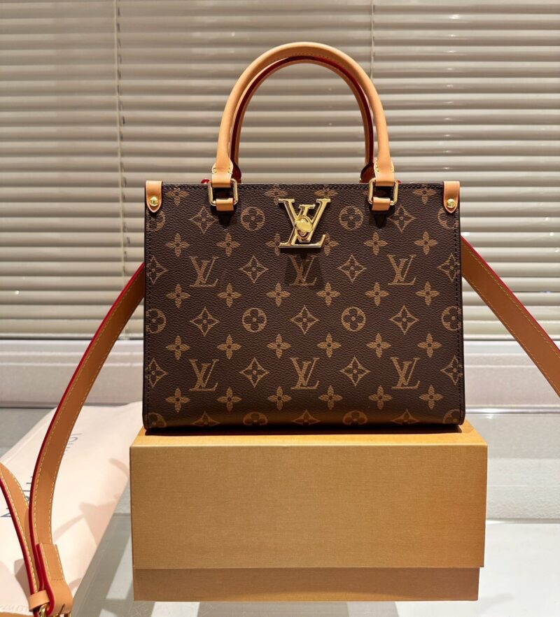 Alternative view of Louis Vuitton Lock Go Bag Monogram Canvas 25Cm