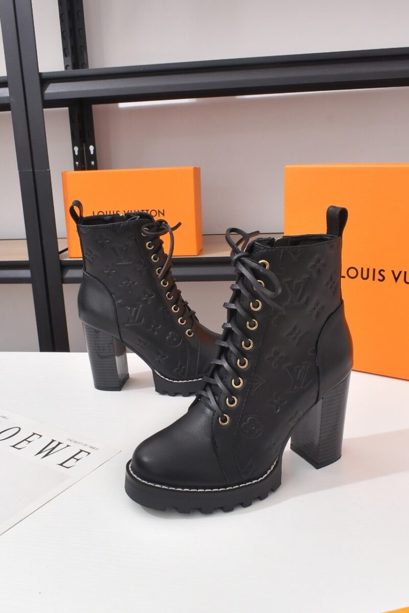 Alternative view of Louis Vuitton Star Trail Boots Black 1Ach0H