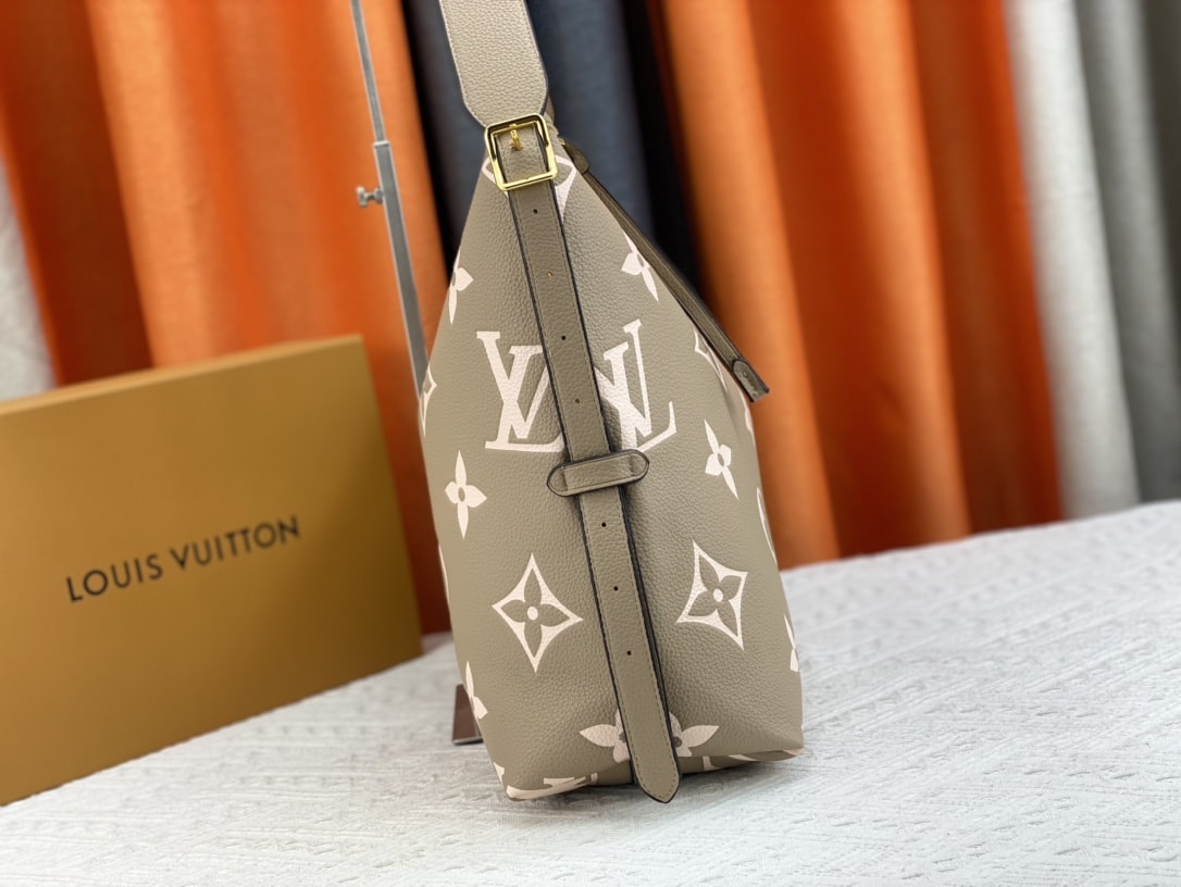 Louis Vuitton Carryall Beige 39Cm M46298 - Image 2