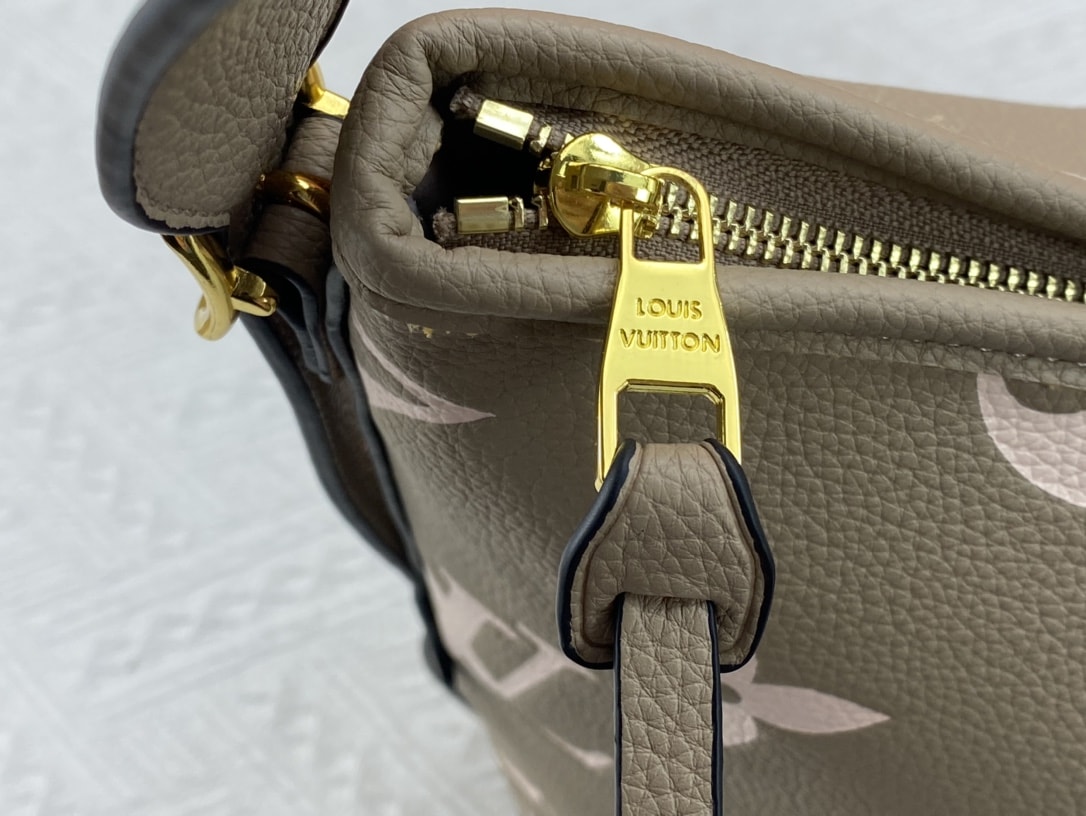 Louis Vuitton Carryall Beige 39Cm M46298 - Image 9