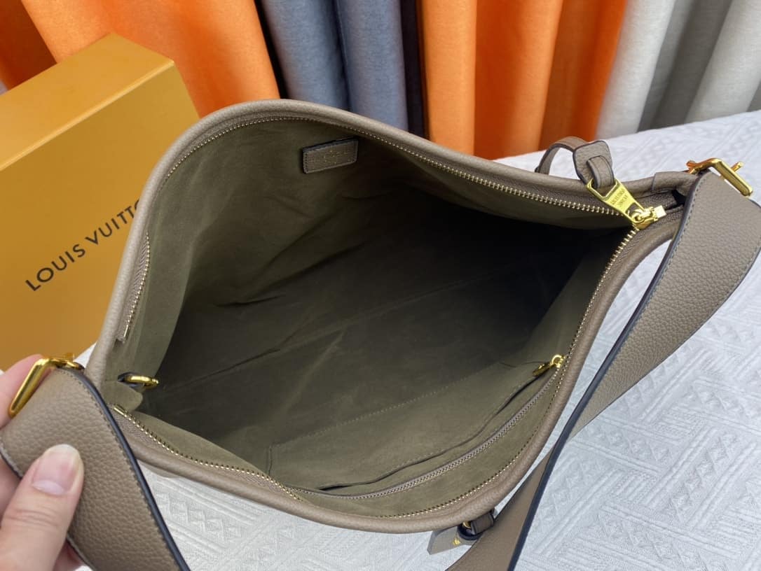 Louis Vuitton Carryall Dark Beige 39Cm M46298 - Image 6