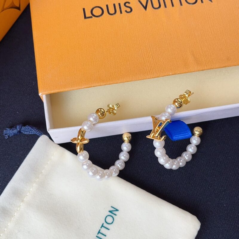 Alternative view of Louis Vuitton My Lv Pearl Earrings Gold M01988