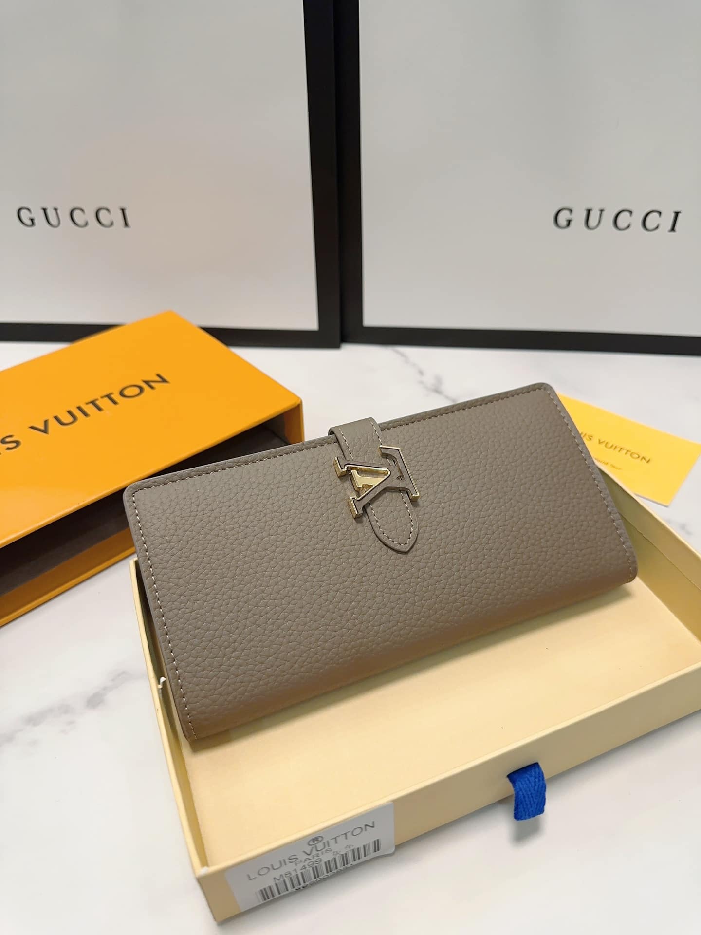 Iconic Set: Louis Vuitton Neverfull Bandoulière Inside Out Gm And Lv Vertical Wallet - Image 8