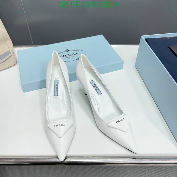 Alternative view of Prada Cleavage Nero Leather Pumps White