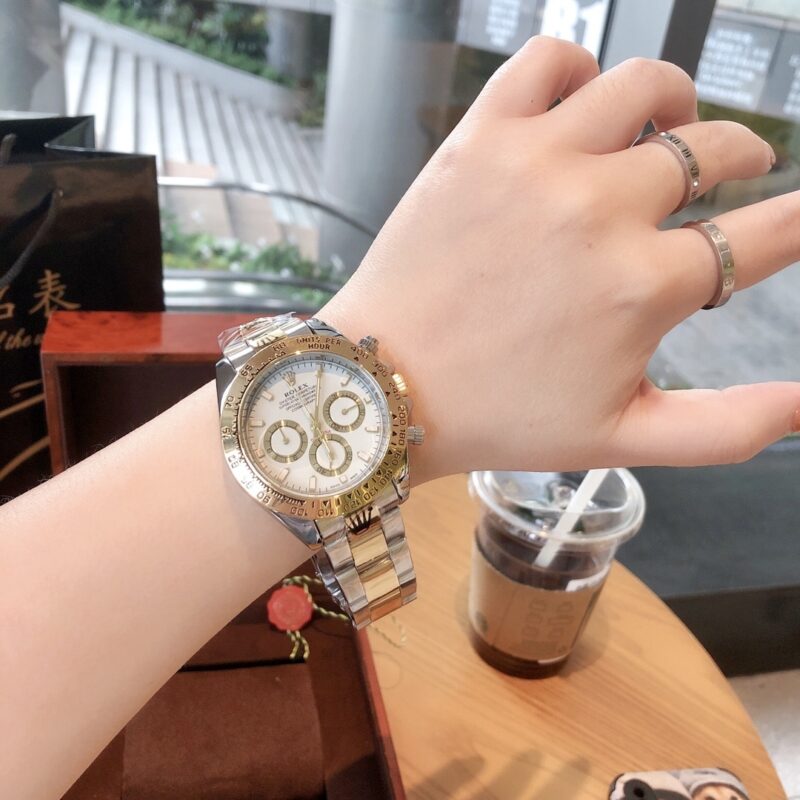 Alternative view of Rolex Cosmograph Daytona Stainless Steel Gold White 40Mm M126503 0001