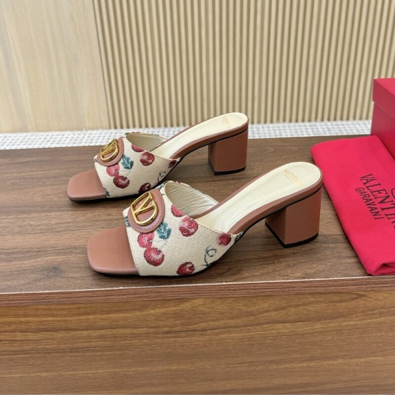 Alternative view of Valentino Vlogo Signature Cherryfic Slide Sandal Natural 6W0S0Mh7Nnx 32H