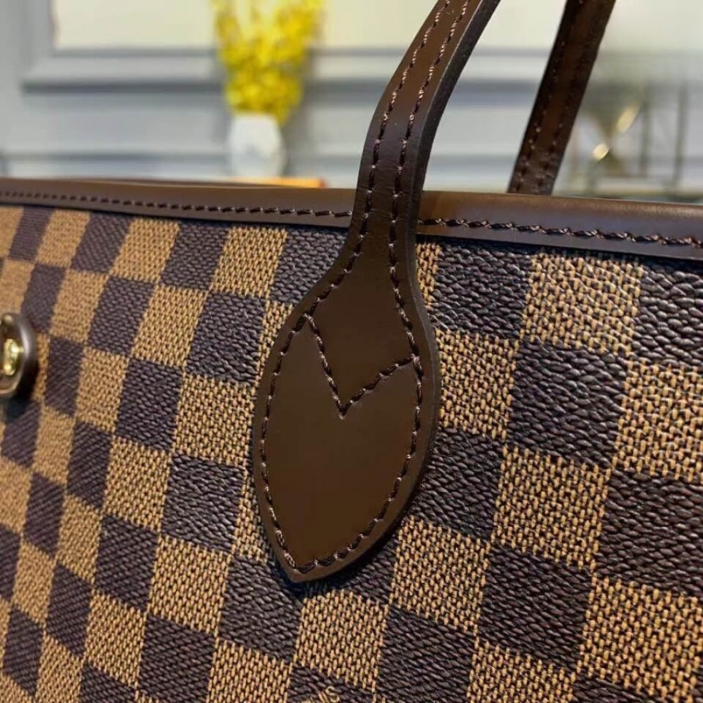 Iconic Set: Louis Vuitton Neverfull Gm Damier And Zippy Wallet Damier - Image 5
