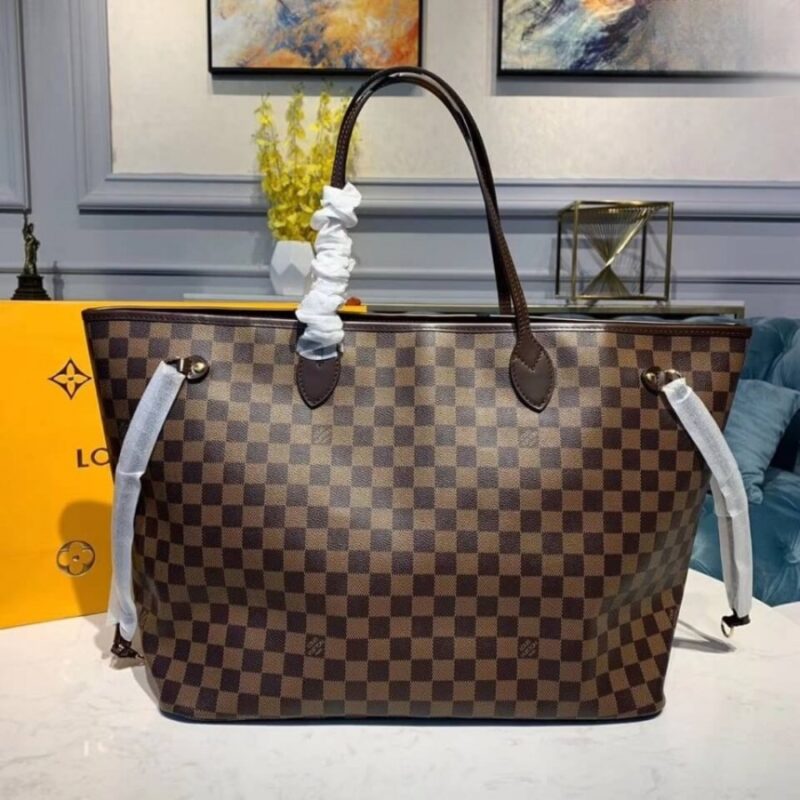Alternative view of Iconic Set: Louis Vuitton Neverfull Gm Damier And Zippy Wallet Damier