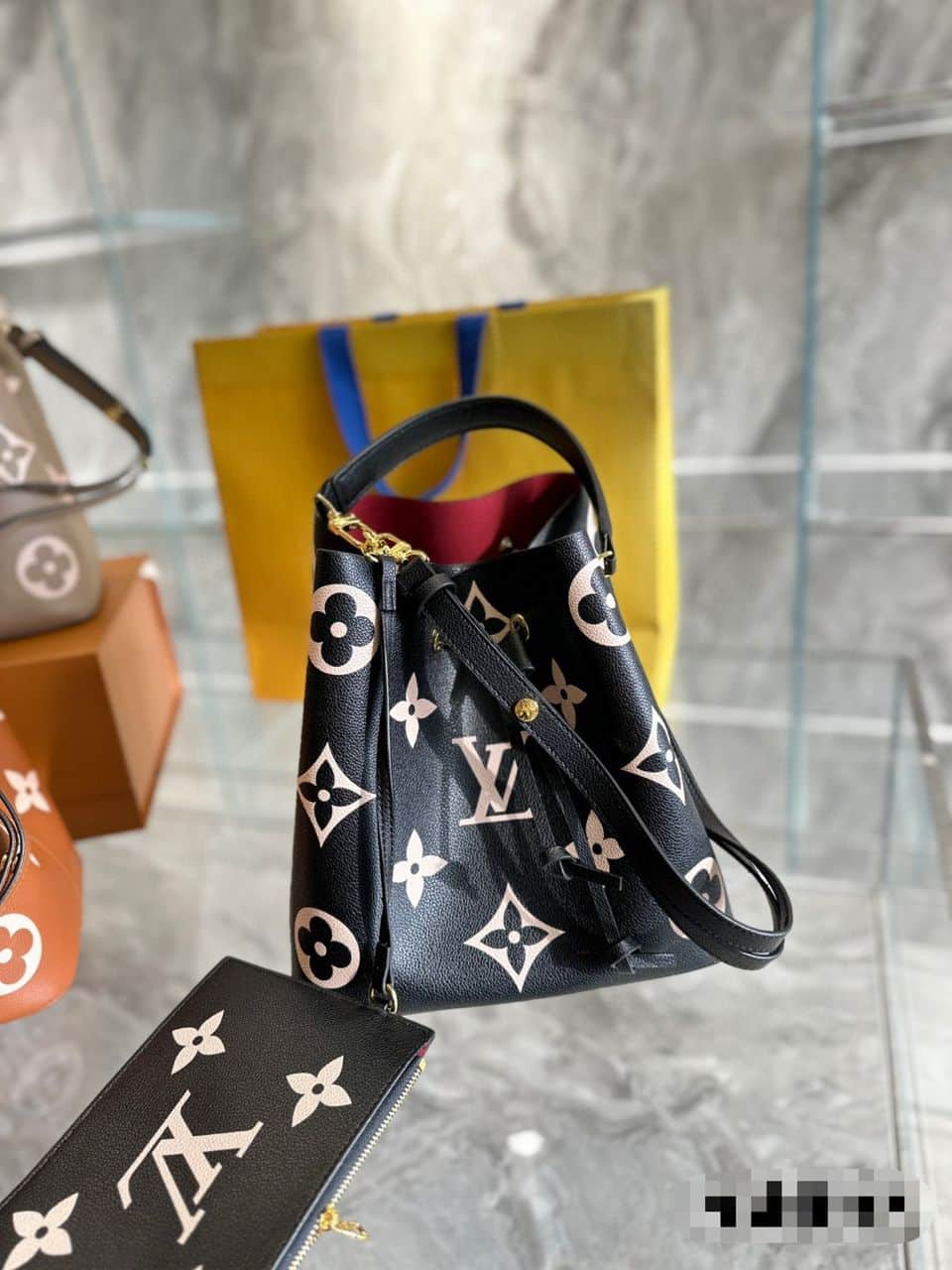 Louis Vuitton Néonoé MM 26Cm Black M45497 - Image 10