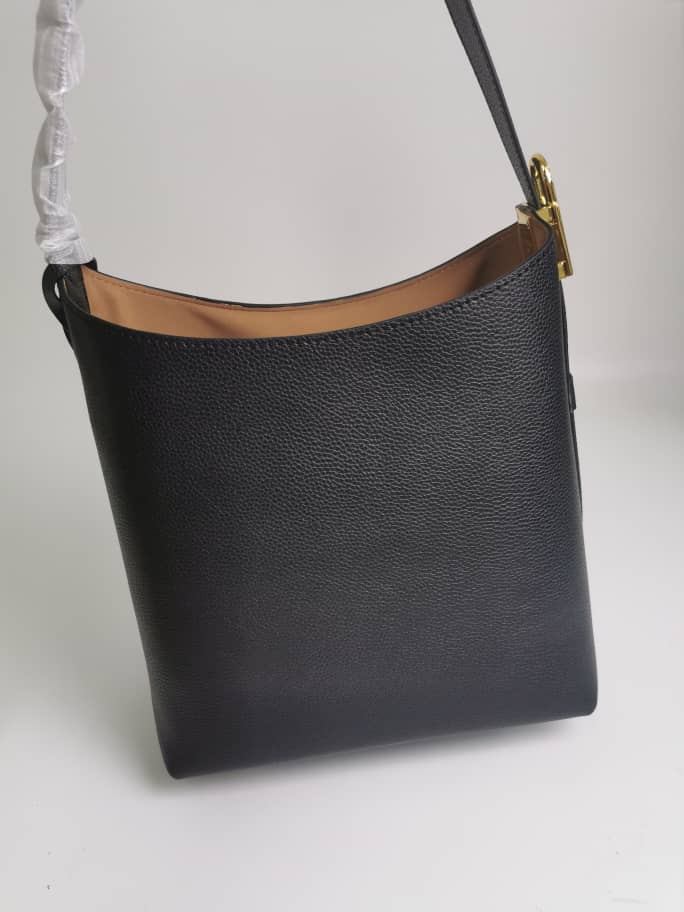 Iconic Set: Louis Vuitton Low Key Hobo Bag Mm And Low Key Compact Wallet - Image 10