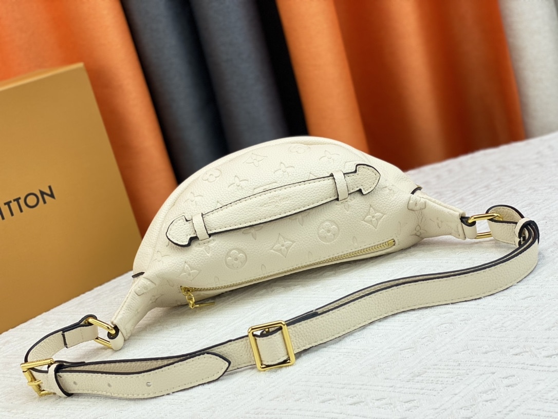 Louis Vuitton Monogram Empreinte Bumbag Creme 37Cm M44836 - Image 5